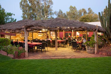 Curtin Springs Wayside Inn