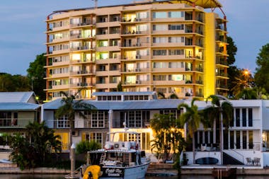 Cullen Bay Resorts