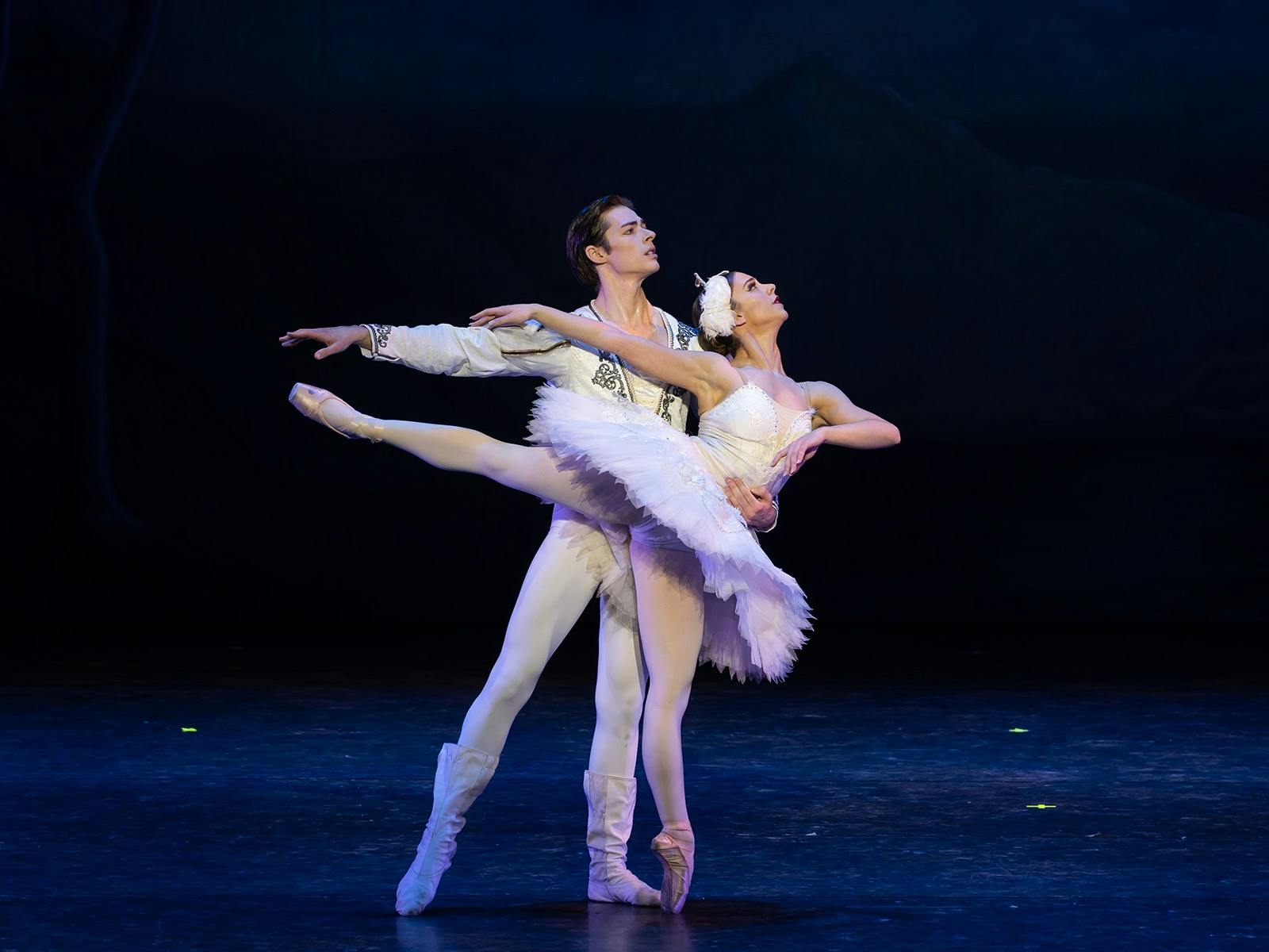Swan Lake - Victorian State Ballet
