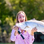Girl with barra