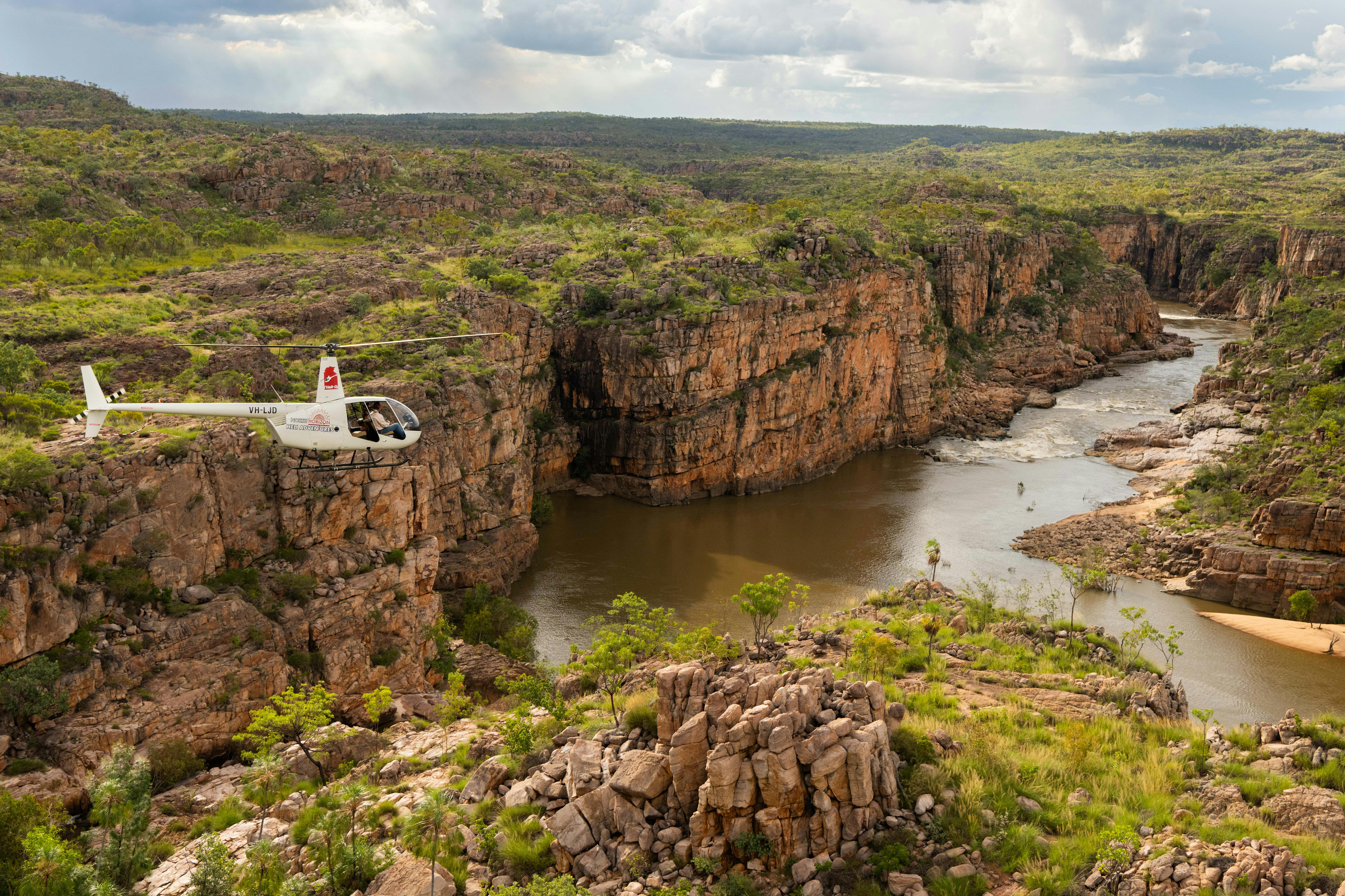 The Nitmiluk Gorge and 17 Mile Valley Flight and Landing
