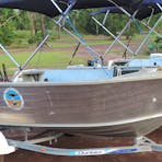 Photo Leaders Creek Hire Boats
