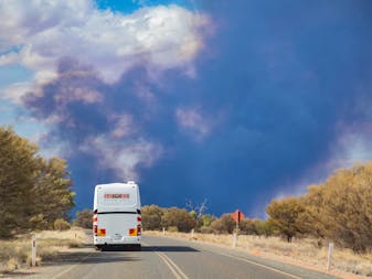 Uluru Coach Transfer – Alice Springs To Ayers Rock Resort