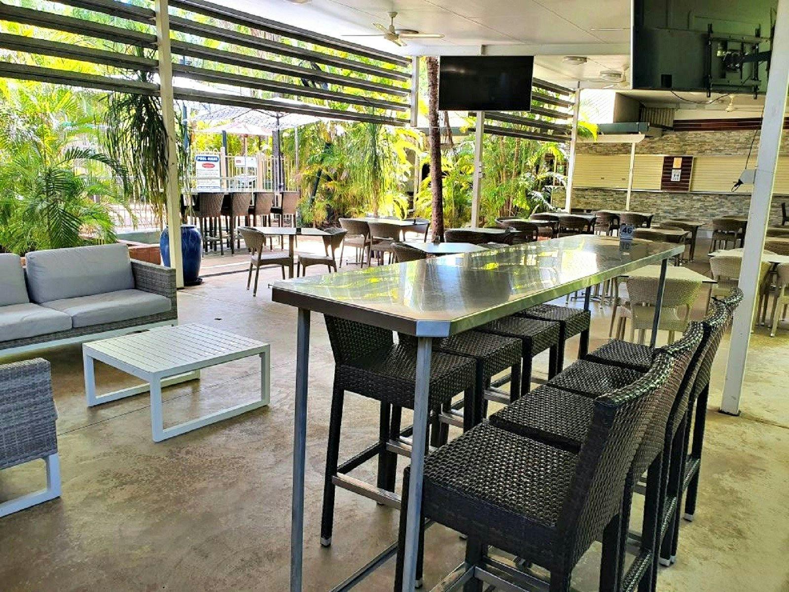 Savannah Bar & Restaurant