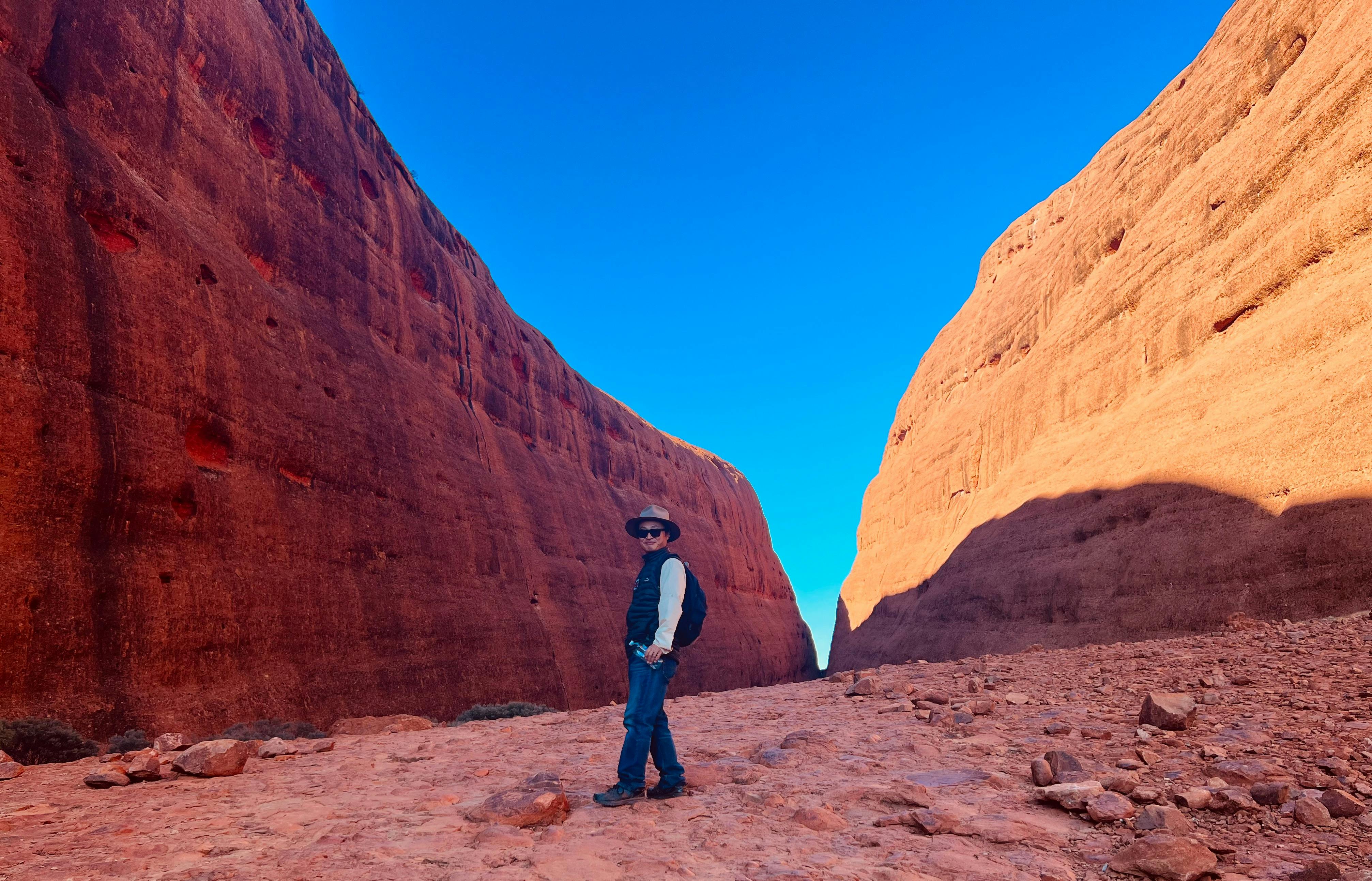 Guide at Uluru Kata Tjuta National Park walpa gorge