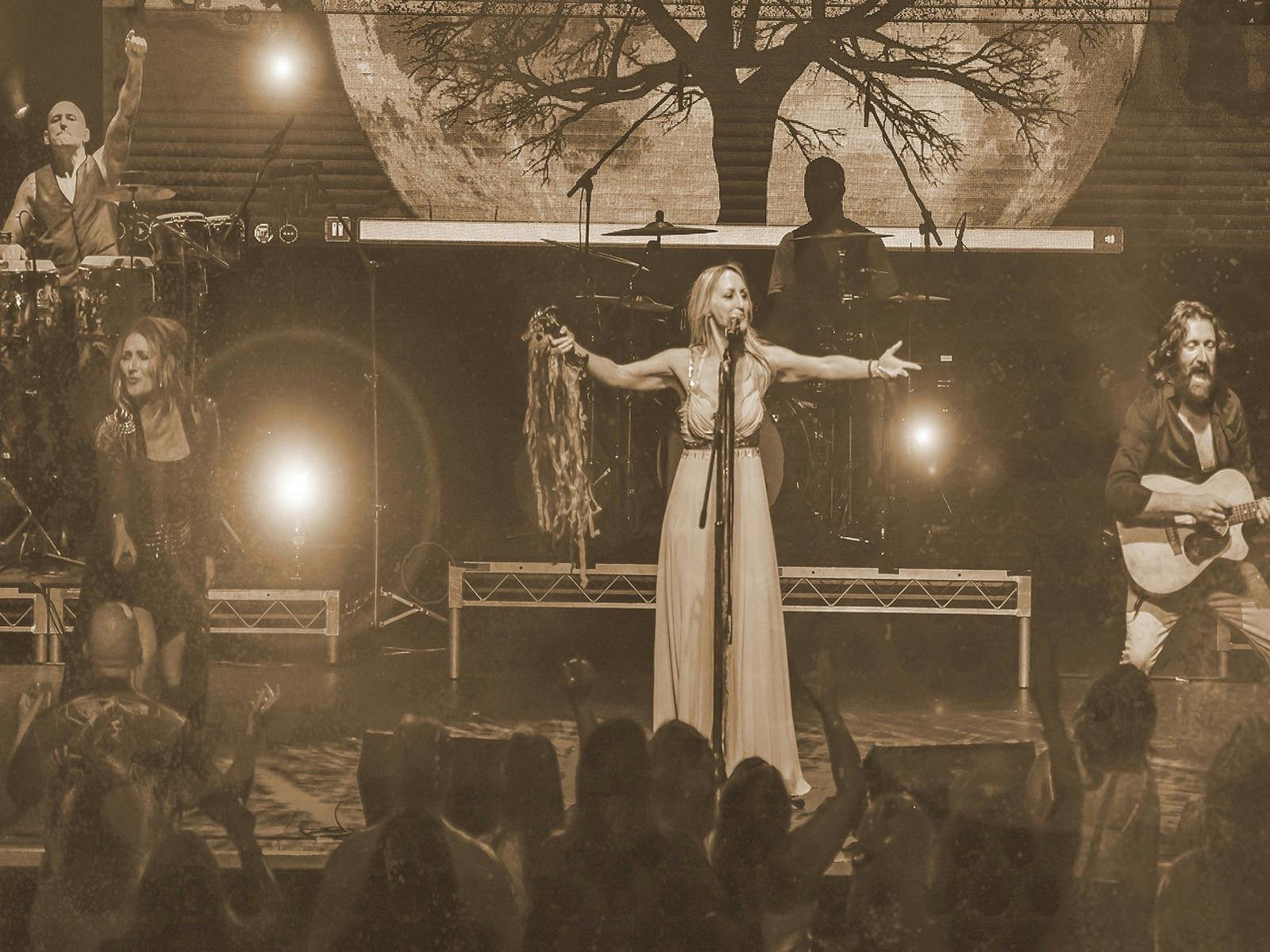 Running in the Shadows of Fleetwood Mac