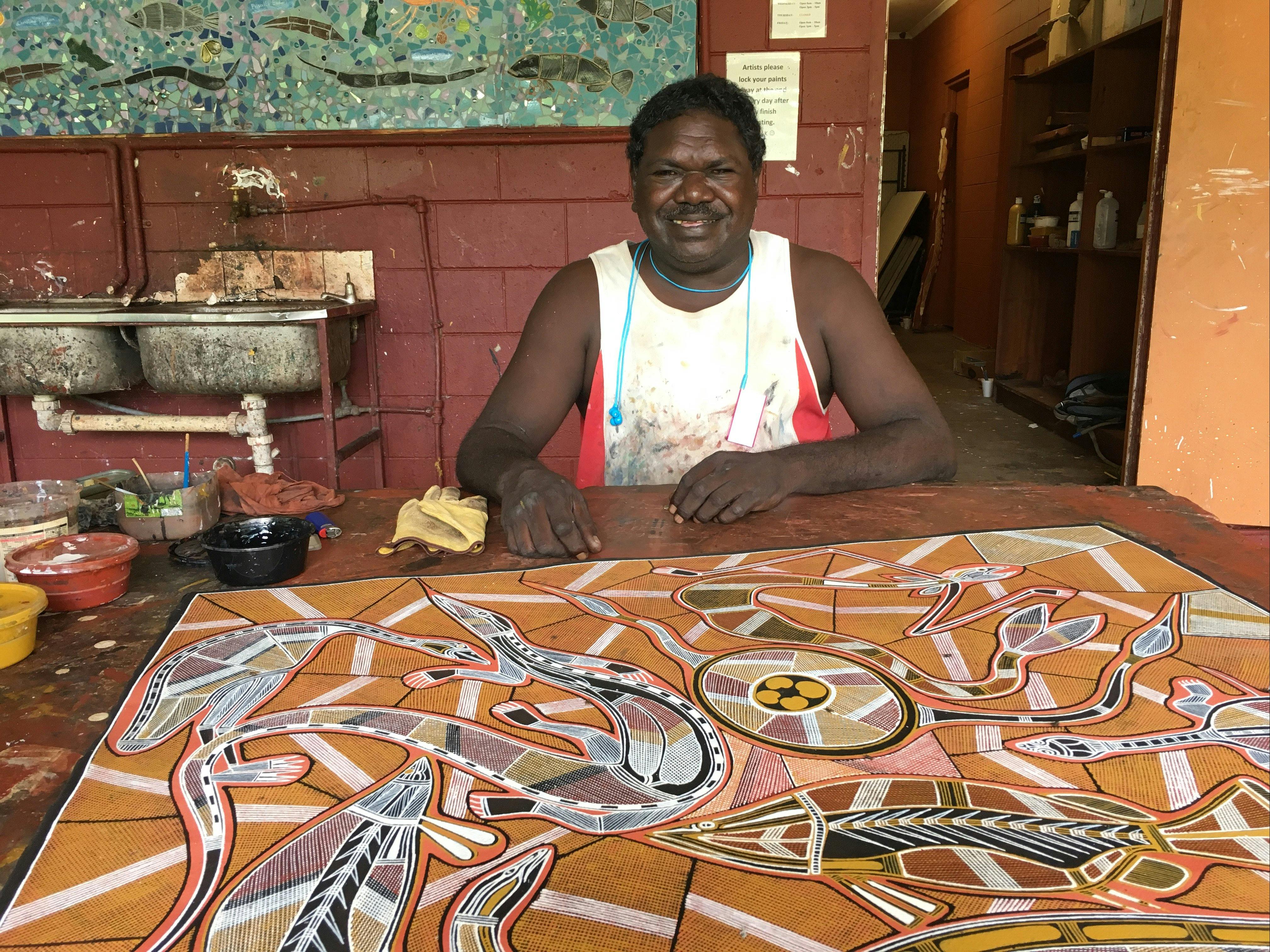 Gabriel Painting at Injalak Arts and Crafts