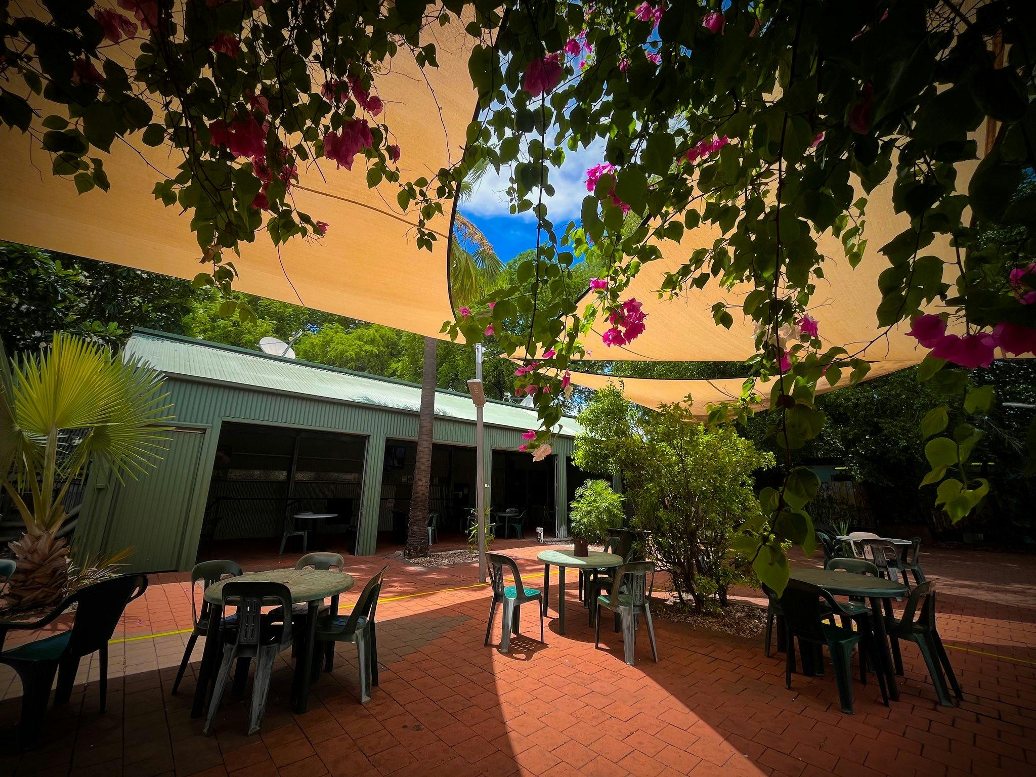 Mataranka Hotel Motel