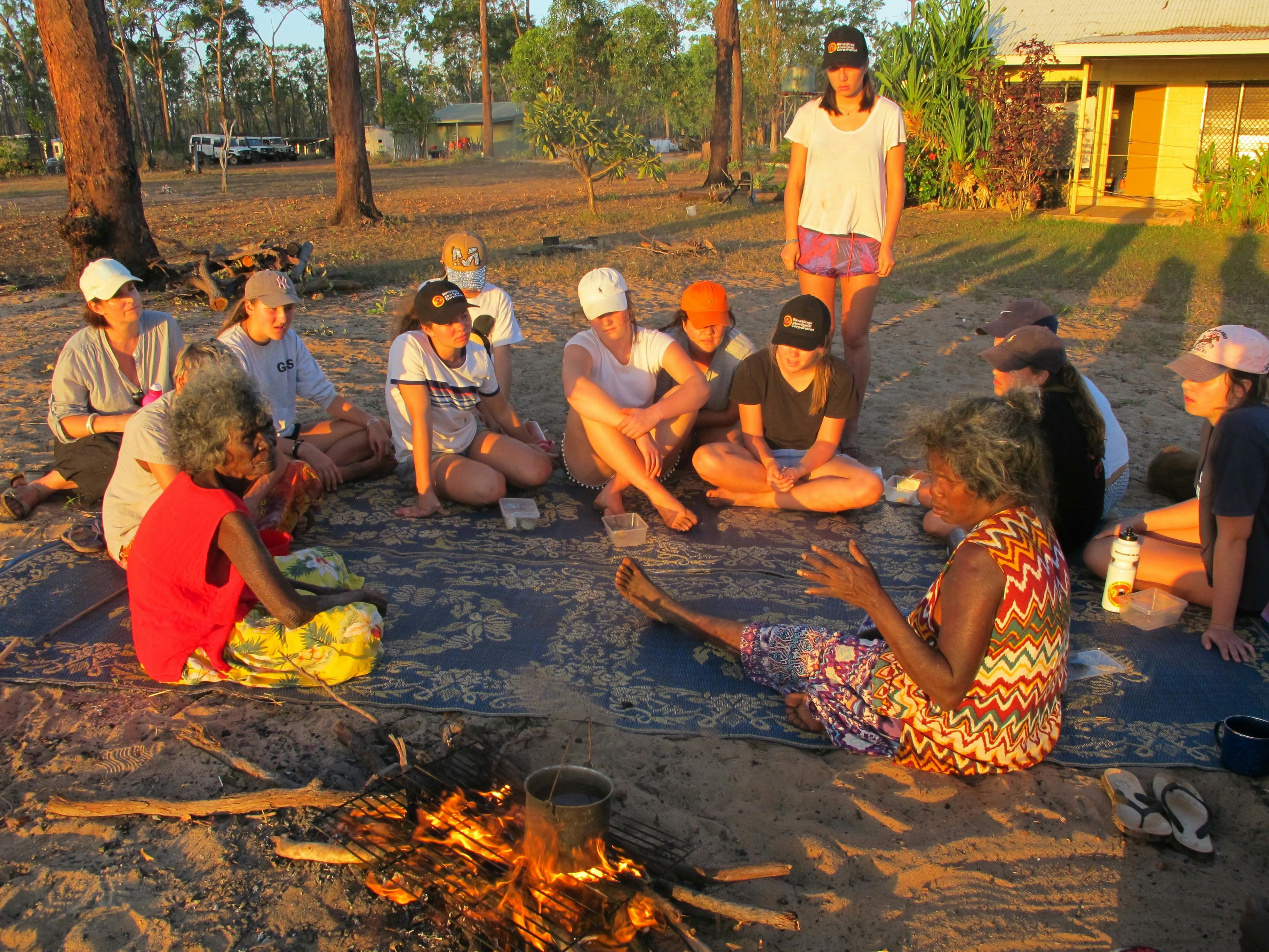 Crossing Country - Yolŋu Dhukarr