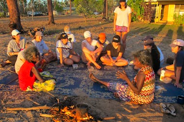 Crossing Country - Yolŋu Dhukarr