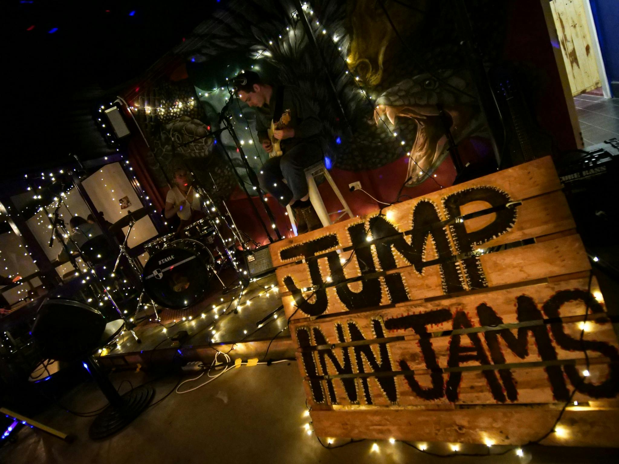 Jump Inn Jam Sessions