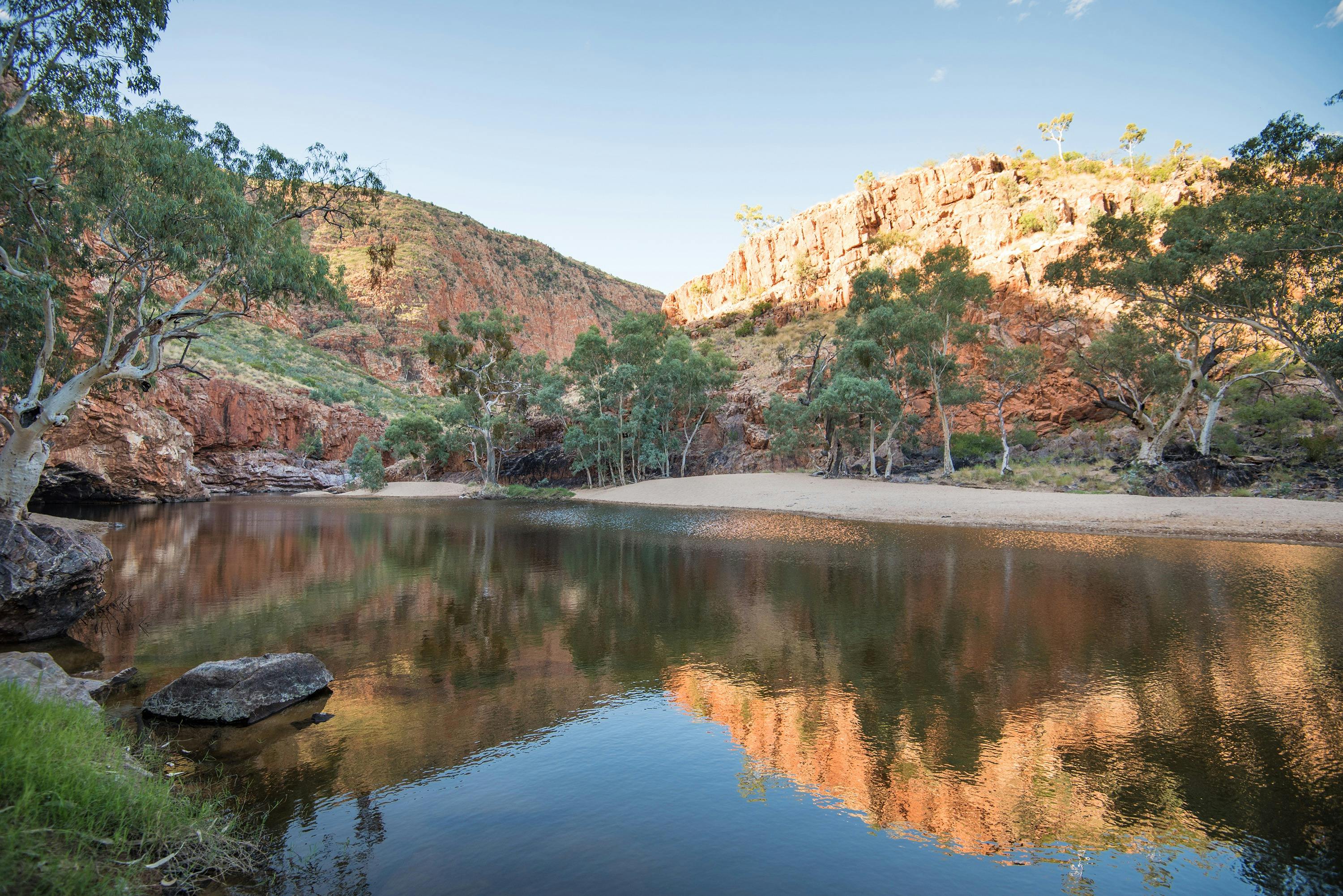 Hike the Larapinta Trail