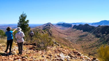 The Ultimate Larapinta Trail 6-Day Pack-Free Guided Walk