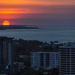 Oaks-Elan-Darwin-View-Sunset