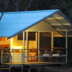 Davidson Safaris lodge cabin