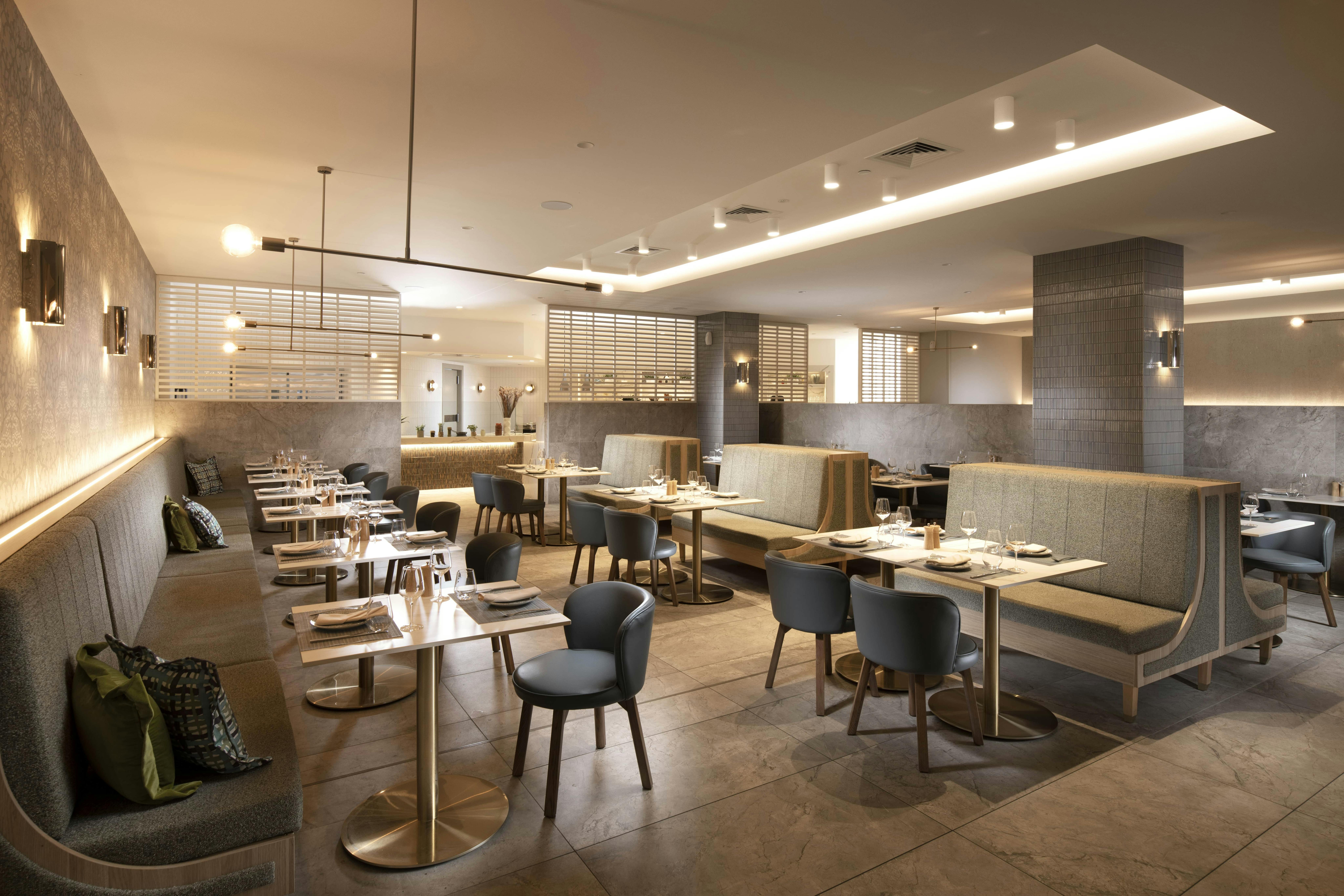 the award winning restaurant PeperBerry mood lighting in Darwin City