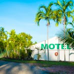 Entrance to Motel free parking