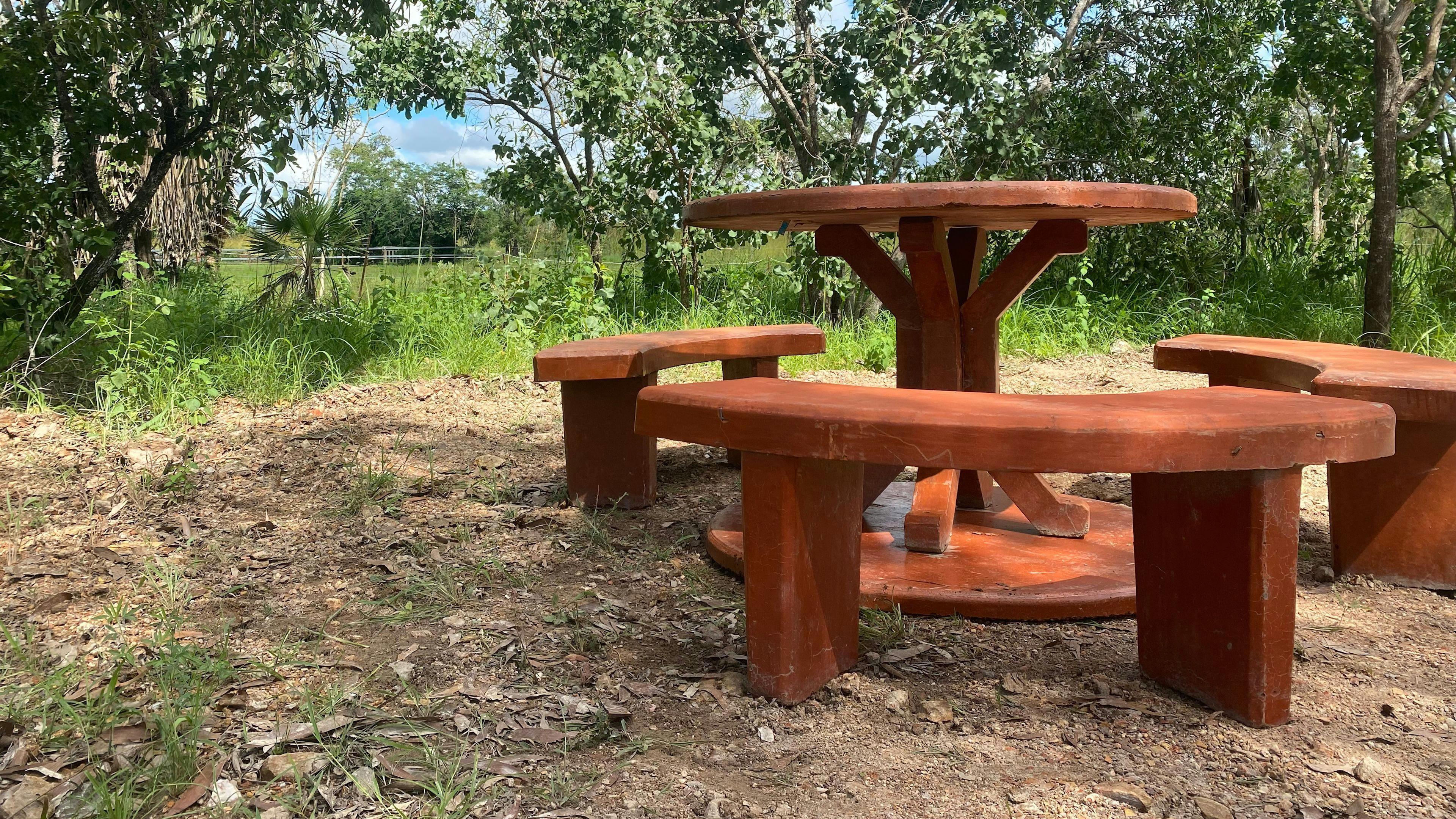 Berry Springs Park and Stay