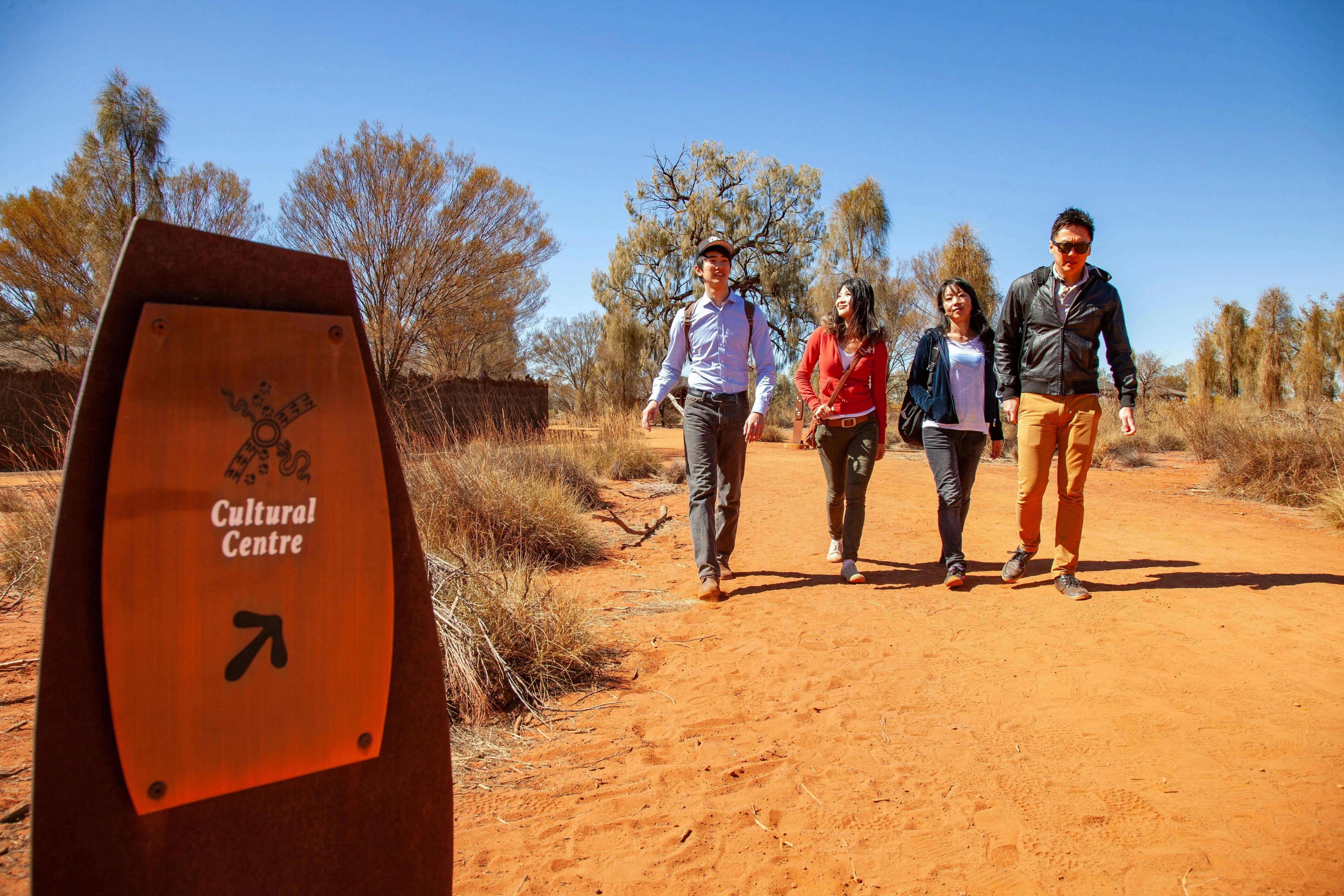 People walking to the Uluru Kata Tjuta Cultural Centre