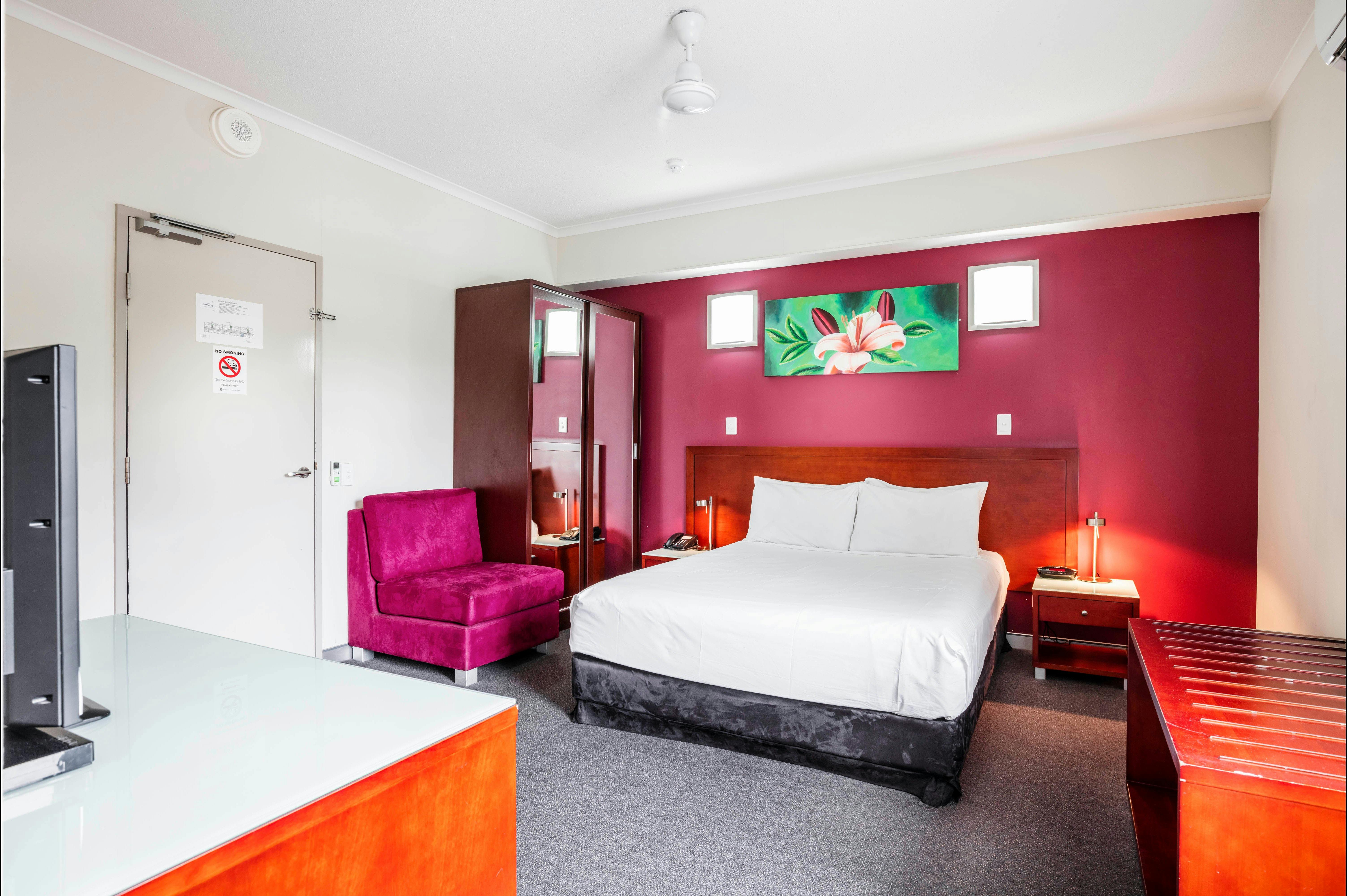 Hotel Accommodation - Novotel Darwin Airport