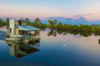 Corroboree Houseboats