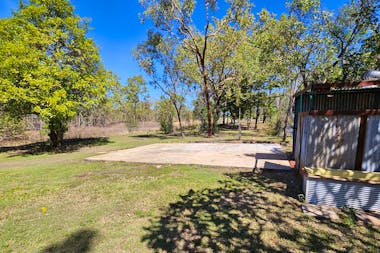 Mo's Bush Camp