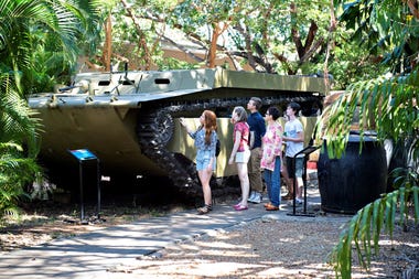 ダーウィンの軍事史に触れる1日