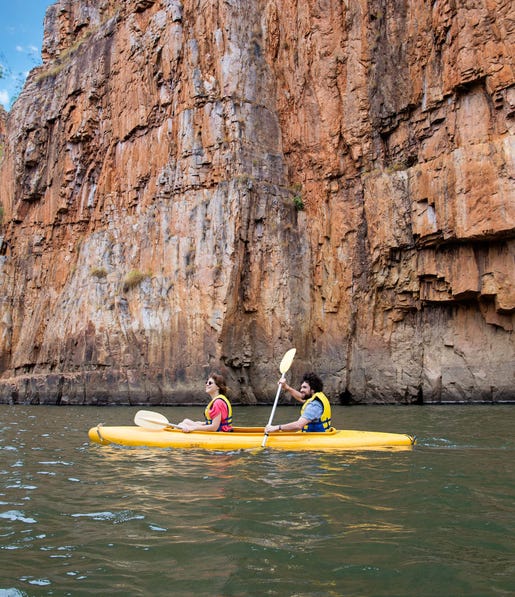 7 Kayaking along Katherine Gorge