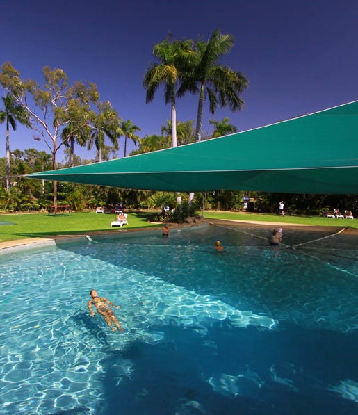 Auora Kakadu Pool