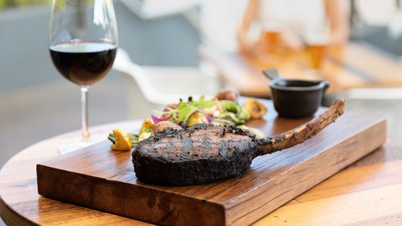 Beachfront Hotel SignatureDish-1767