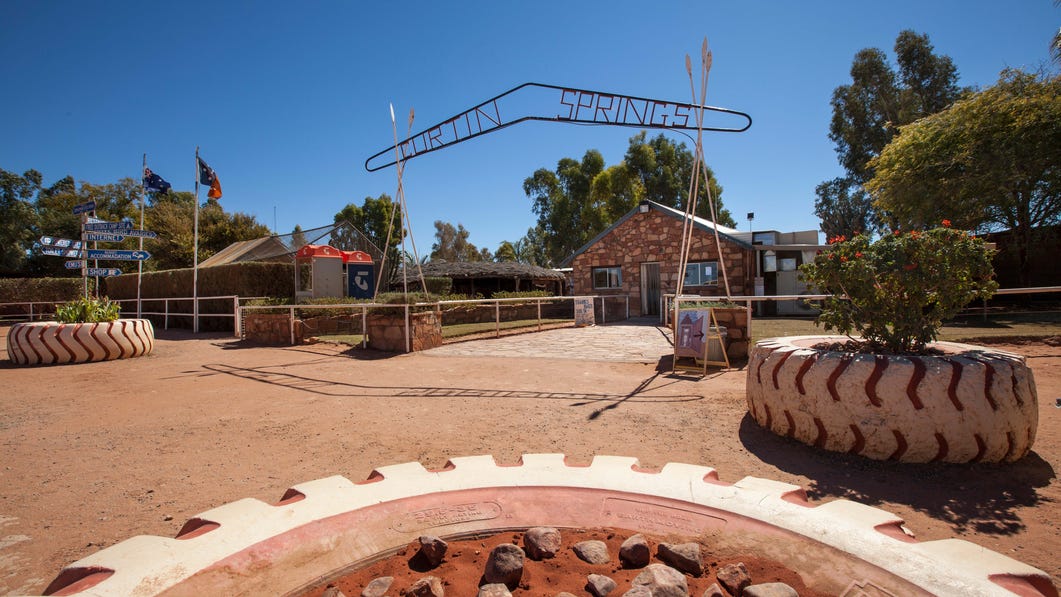 Curtin Springs entrance