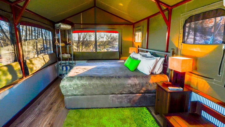 Kings Creek Station Dreamtime escarpment cabins