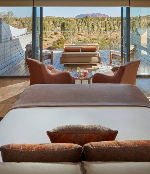 Bedroom-view-of-Dune-Pavillion-room-looking-out-over-Uluru