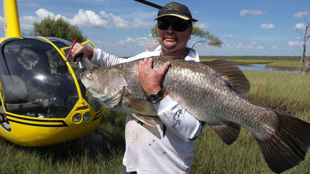 1 Helifish tour group near Darwin image3