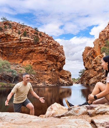 Couple-at-Ellery-Creek-Big-Hole