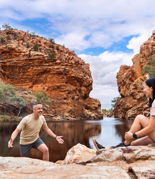 Couple-at-Ellery-Creek-Big-Hole