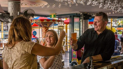 From Darwin to Uluru Taking the world’s longest pub crawl