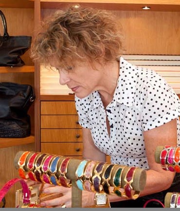 shopping at di croco in Darwin