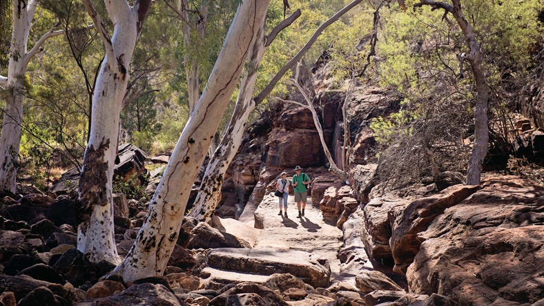 Couple on the Kings Canyon Creek walk