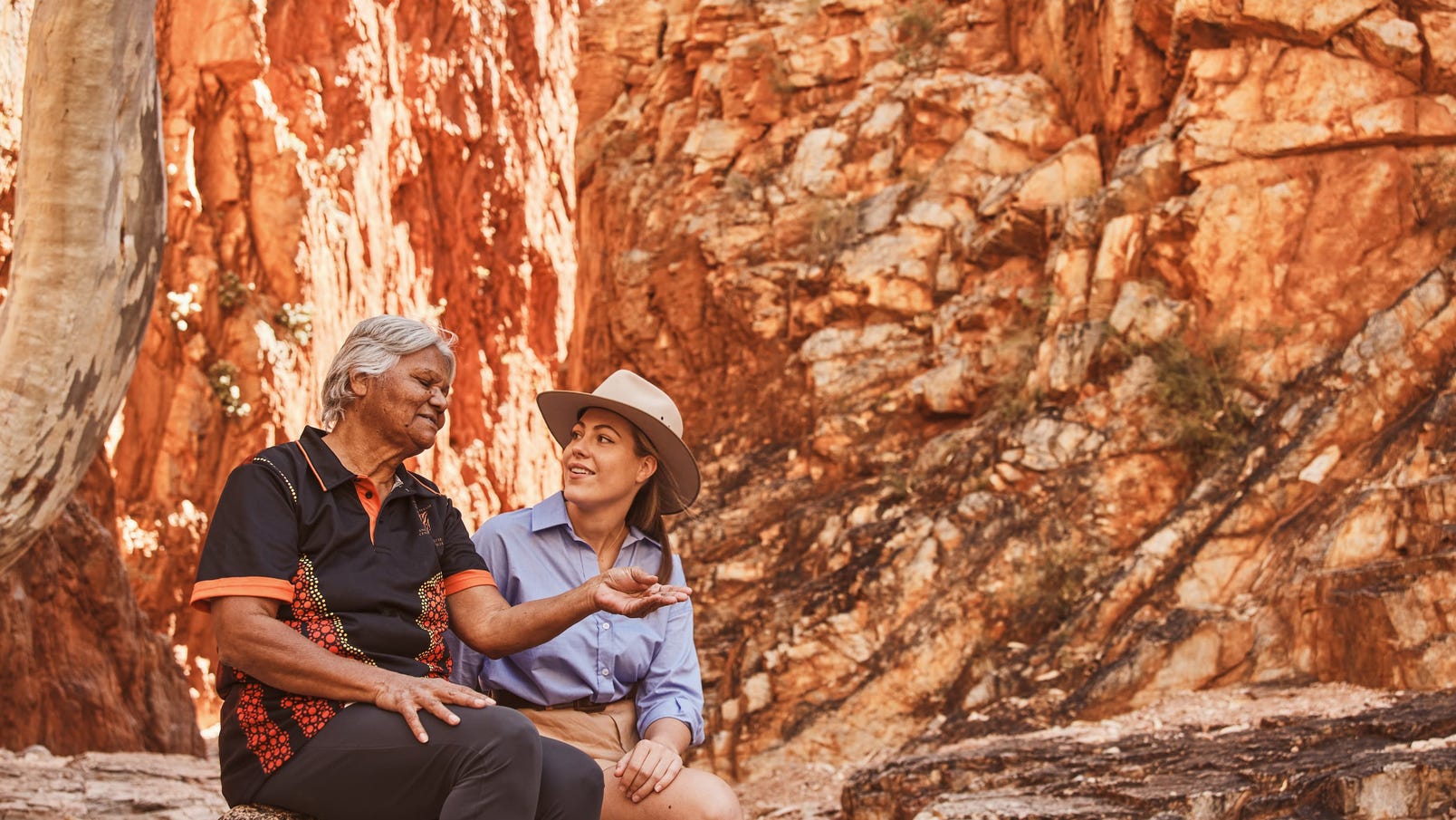 Woman with a guide at Standley Chasm