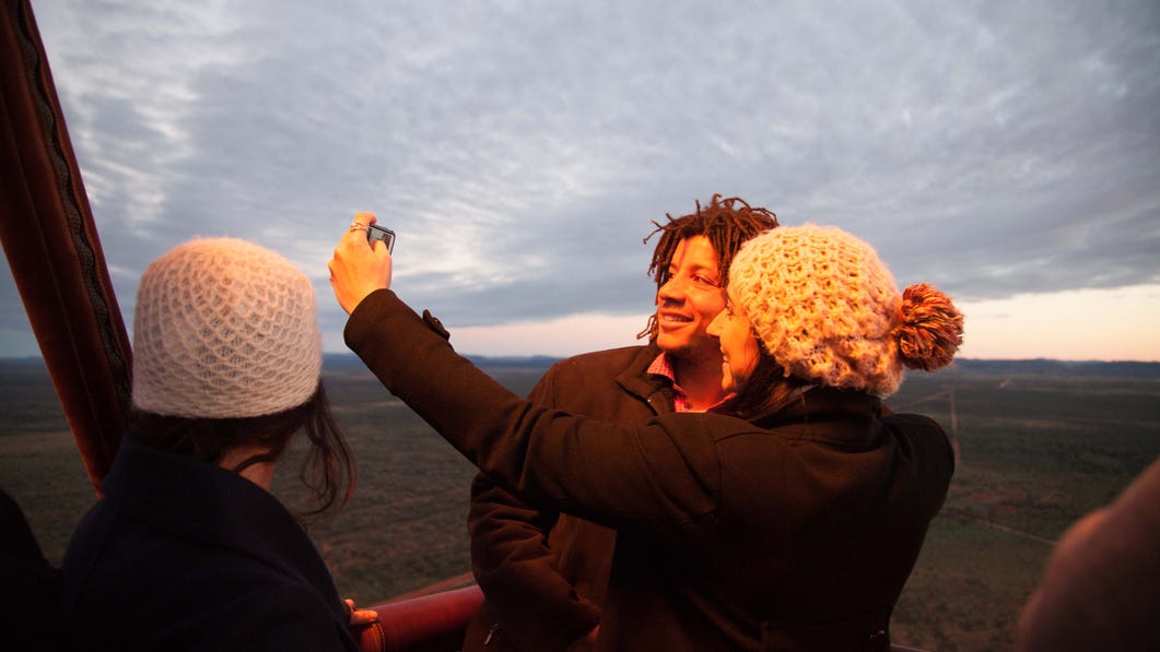 2 Hot air ballooning Alice Springs image1