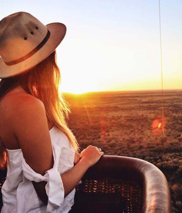 Outback Ballooning over the West MacDonell Ranges near Alice Springs
