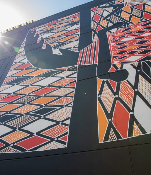 Darwin street art from aboriginal artist wendy yunupingu