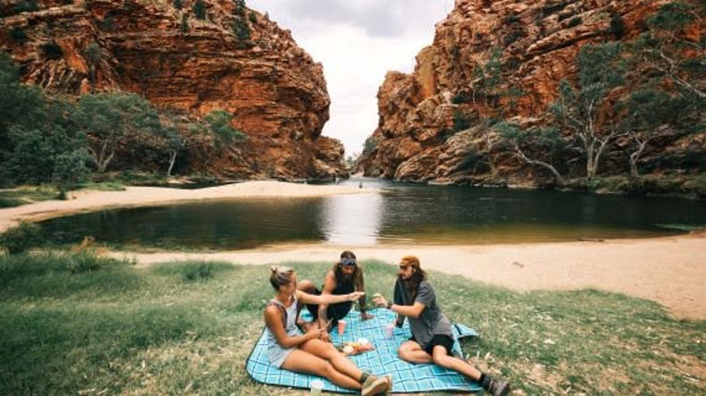 Three friends enjoying a picnic at ellery creek big hole.jpg