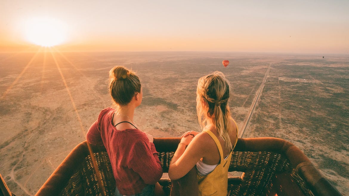 Hot air ballon ride over the Red Centre