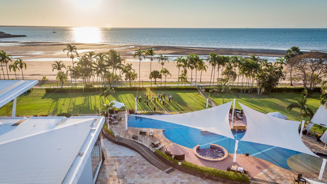 Mindil Beach Casino Resort poolside