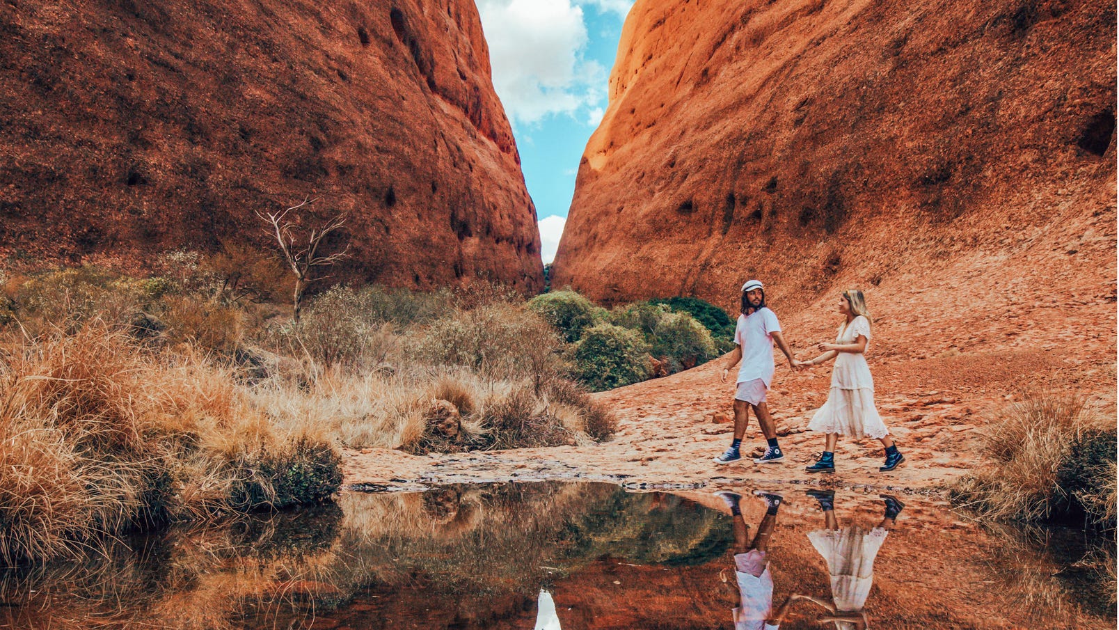 Walpa-Gorge-Kata-Tjuta