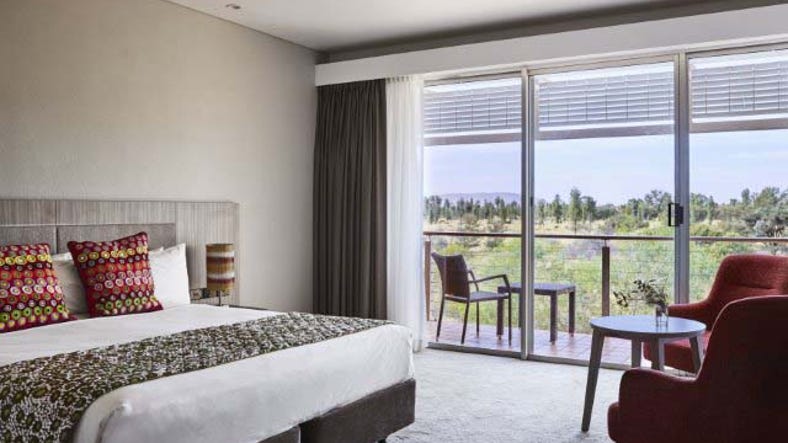 Desert Gardens Uluru view room
