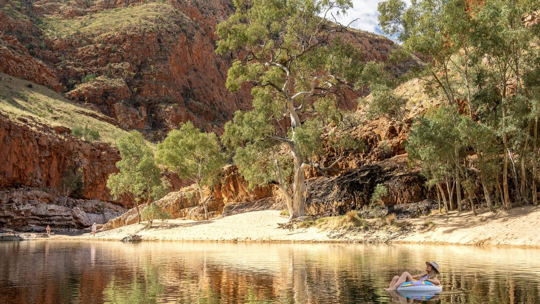 Swimming-at-Ormiston-Gorge