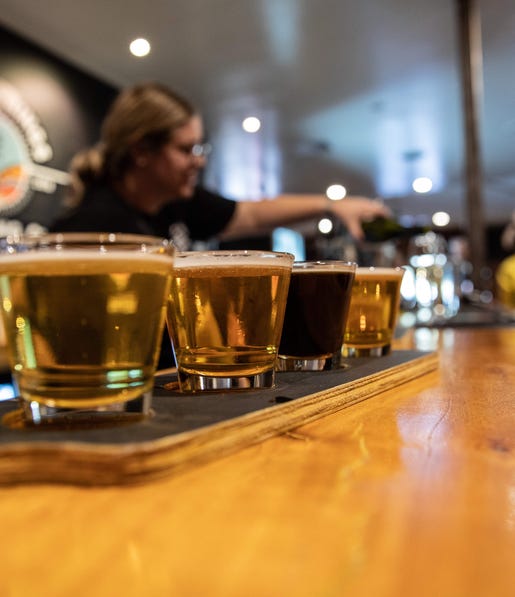 paddle of beer at Alice Springs Brewery